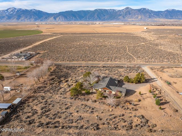 1653 Dees Lane, Minden, NV 89423
