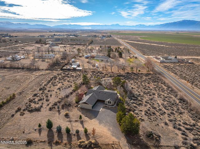 1653 Dees Lane, Minden, NV 89423