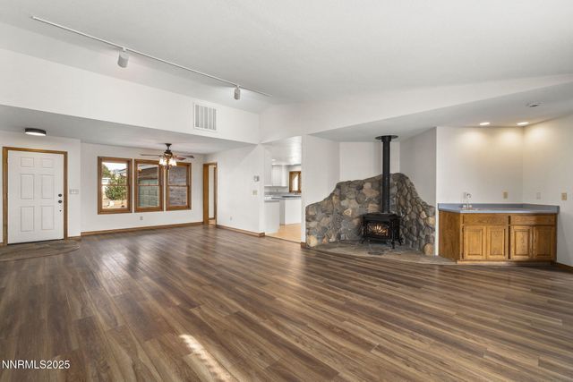 1653 Dees Lane, Minden, NV 89423