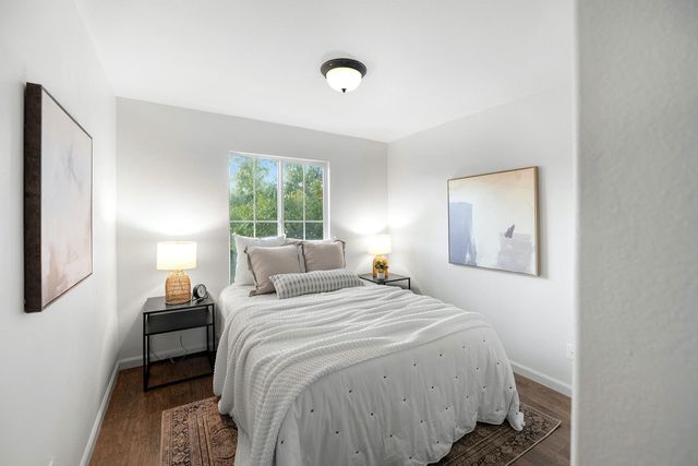 5324 Hartona Way, Sacramento, CA 95835