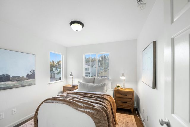 5324 Hartona Way, Sacramento, CA 95835