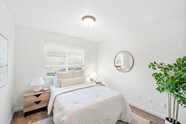 5324 Hartona Way, Sacramento, CA 95835