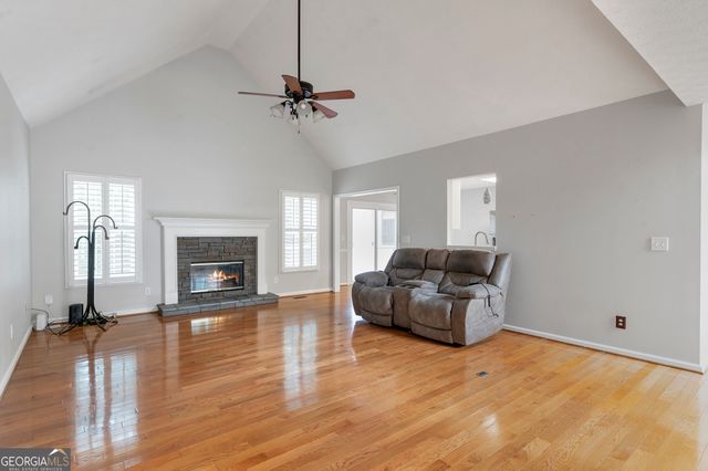 1330 Smoke Hill Drive, Hoschton, GA 30548