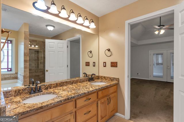 1330 Smoke Hill Drive, Hoschton, GA 30548