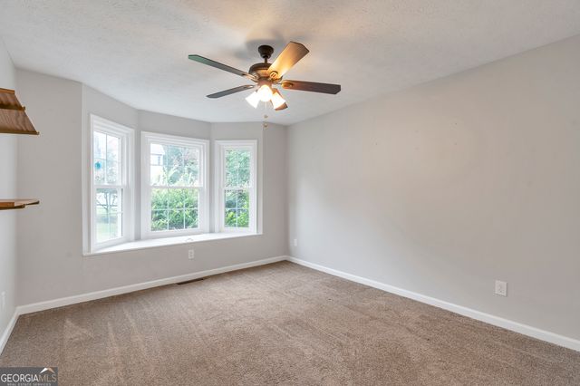 1330 Smoke Hill Drive, Hoschton, GA 30548