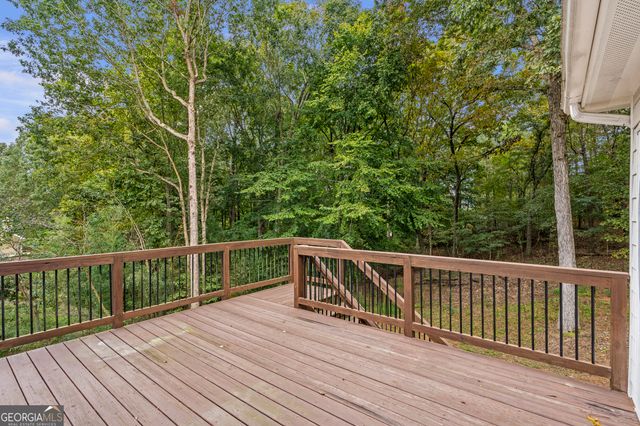 1330 Smoke Hill Drive, Hoschton, GA 30548