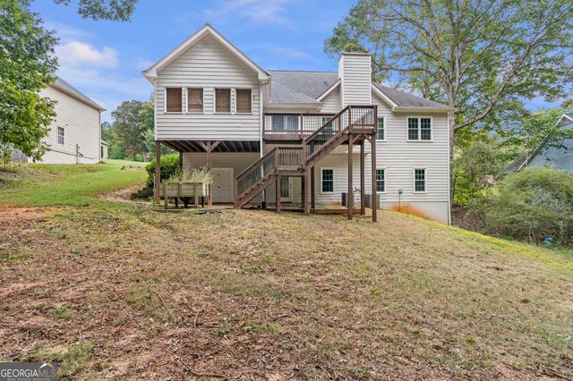 1330 Smoke Hill Drive, Hoschton, GA 30548