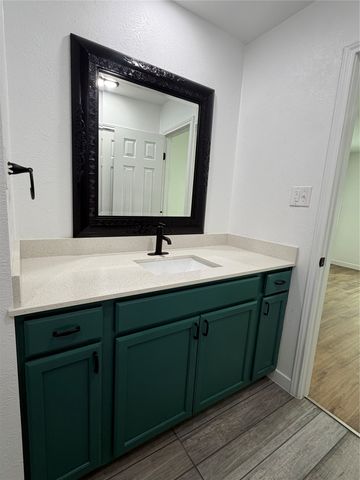 3039 Dahlia Drive, Dallas, TX 75216