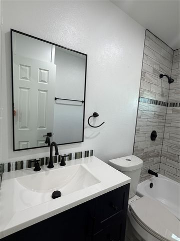 3039 Dahlia Drive, Dallas, TX 75216