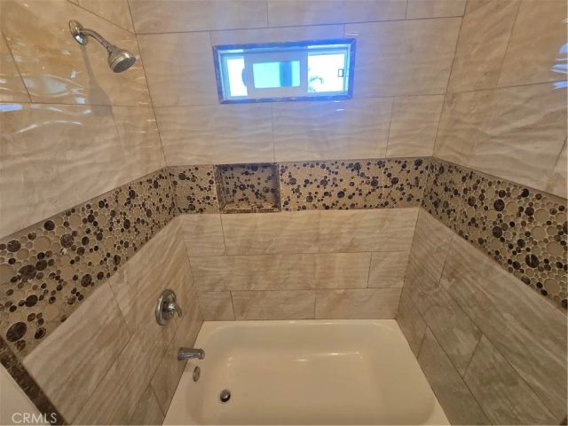 1921 E 6th Street, Long Beach, CA 90802