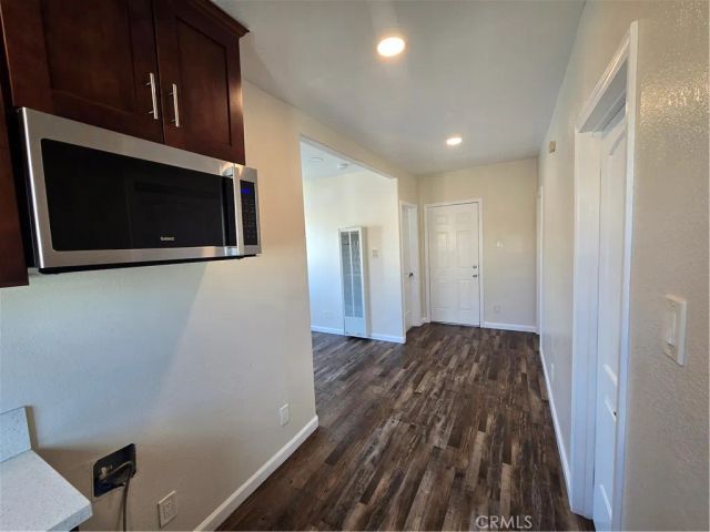 1921 E 6th Street, Long Beach, CA 90802