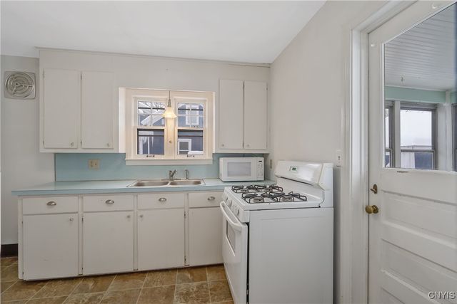 703 Schuyler Street, Syracuse, NY 13204