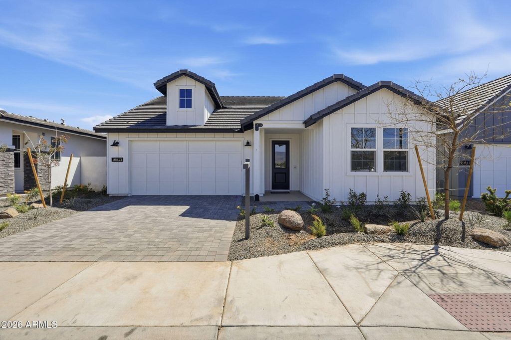 10853 N BLAKELY Street, Surprise, AZ 85388 — exterior