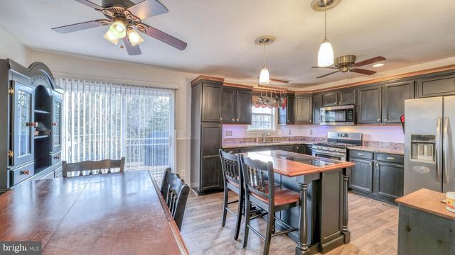 604 E PENNSYLVANIA AVE, Galloway, NJ 08205