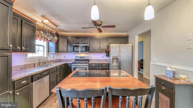 604 E PENNSYLVANIA AVE, Galloway, NJ 08205