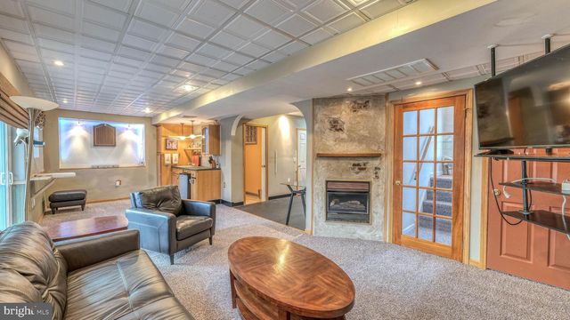 604 E PENNSYLVANIA AVE, Galloway, NJ 08205