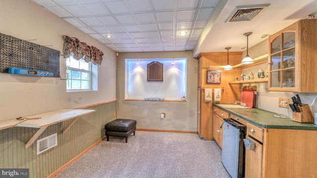 604 E PENNSYLVANIA AVE, Galloway, NJ 08205