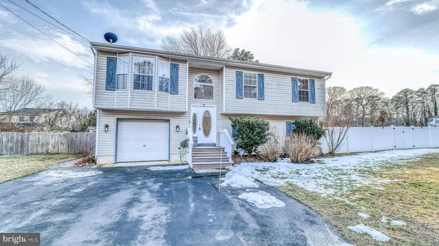 604 E PENNSYLVANIA AVE, Galloway, NJ 08205