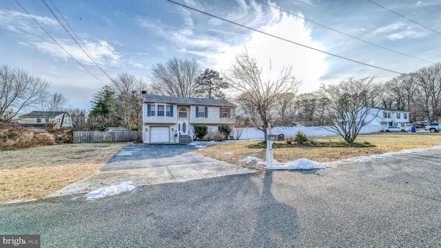 604 E PENNSYLVANIA AVE, Galloway, NJ 08205