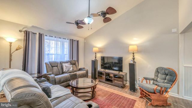 604 E PENNSYLVANIA AVE, Galloway, NJ 08205