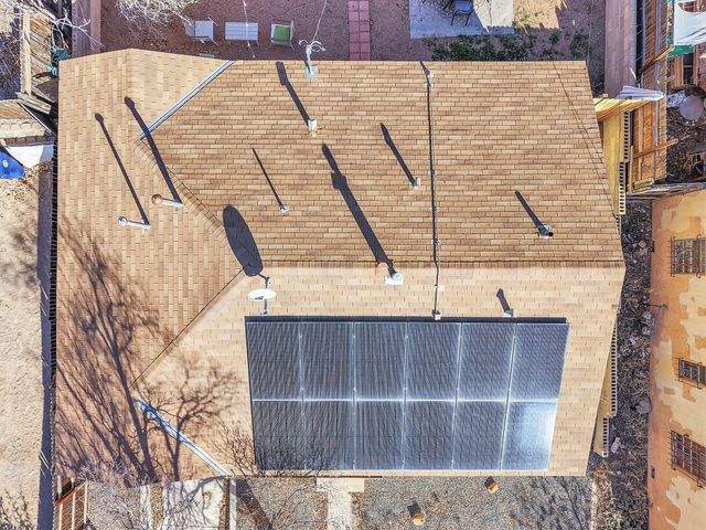 1405 Lead Avenue SE, Albuquerque, NM 87106