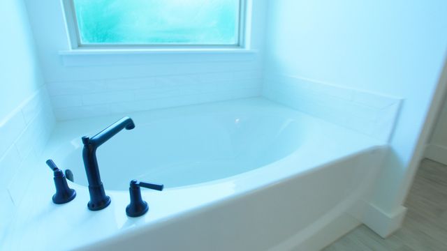 2323 N Miller Avenue, Joplin, MO 64801