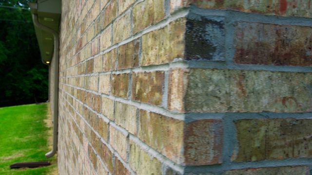 2323 N Miller Avenue, Joplin, MO 64801