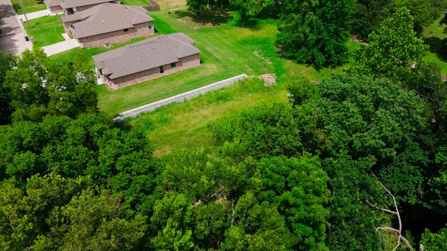 2323 N Miller Avenue, Joplin, MO 64801