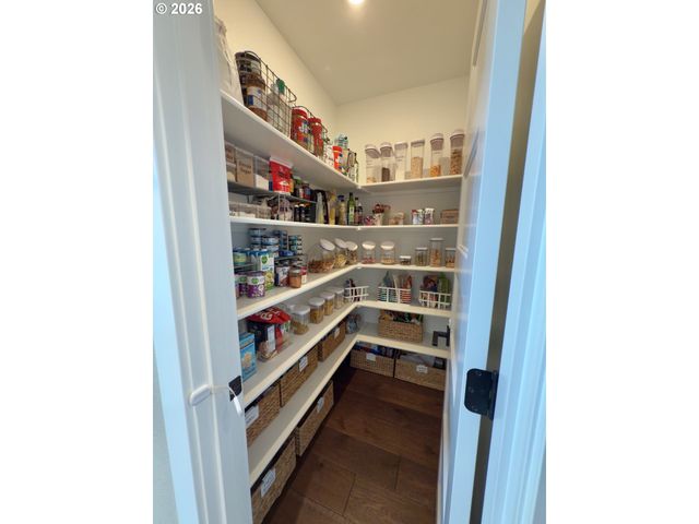 15315 Se Lewis St, Happy Valley, OR 97086