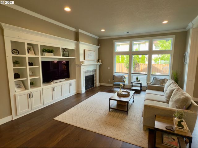 15315 Se Lewis St, Happy Valley, OR 97086