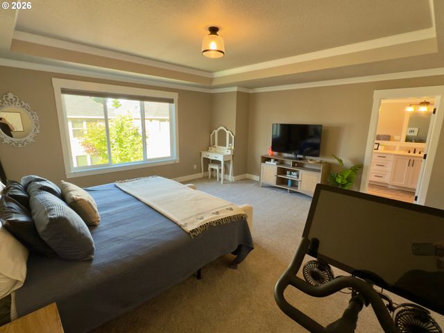 15315 Se Lewis St, Happy Valley, OR 97086