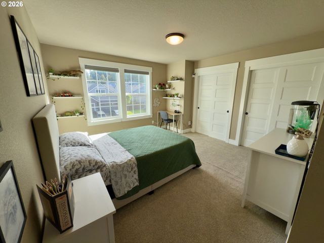 15315 Se Lewis St, Happy Valley, OR 97086