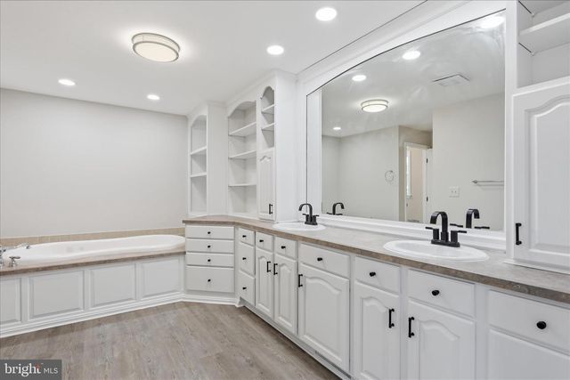 614 MOHAWK TRL, Winchester, VA 22602