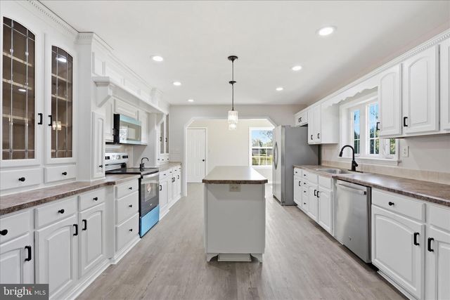 614 MOHAWK TRL, Winchester, VA 22602