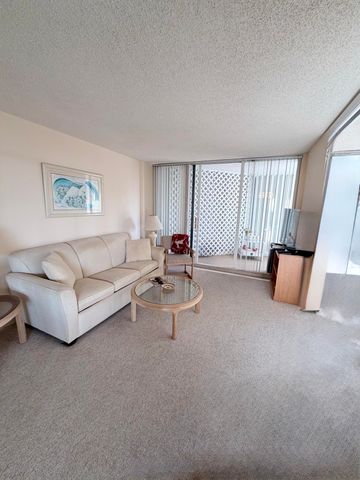 3546 S Ocean Boulevard 516, South Palm Beach, FL 33480