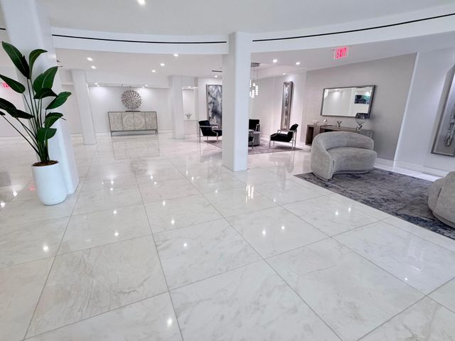 3546 S Ocean Boulevard 516, South Palm Beach, FL 33480