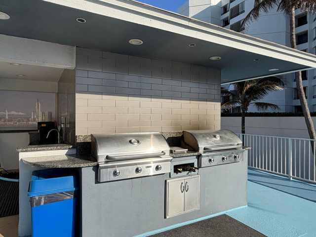 3546 S Ocean Boulevard 516, South Palm Beach, FL 33480