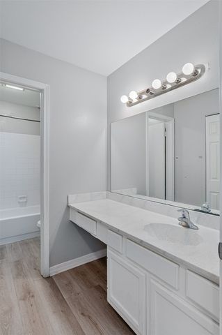 5705 E Texas Street 47, Bossier City, LA 71111