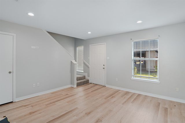 5705 E Texas Street 47, Bossier City, LA 71111