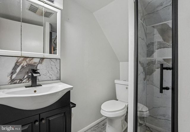 150 HAWTHORNE DR, Mount Holly, NJ 08060