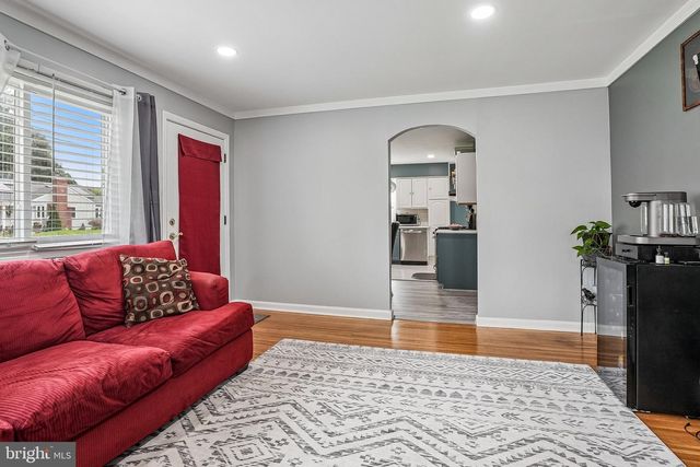 150 HAWTHORNE DR, Mount Holly, NJ 08060