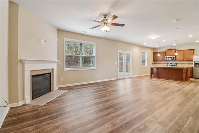 5170 Amberland Square, Atlanta, GA 30349