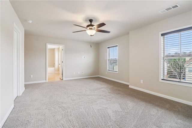 5170 Amberland Square, Atlanta, GA 30349