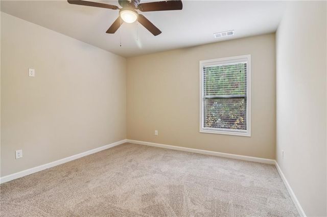 5170 Amberland Square, Atlanta, GA 30349