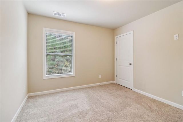 5170 Amberland Square, Atlanta, GA 30349