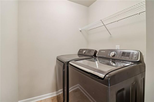 5170 Amberland Square, Atlanta, GA 30349