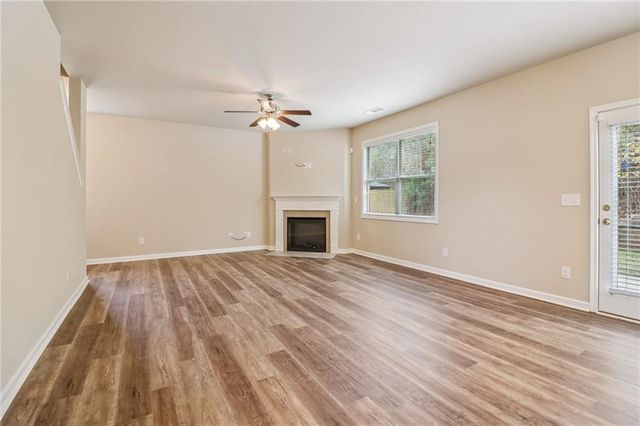 5170 Amberland Square, Atlanta, GA 30349