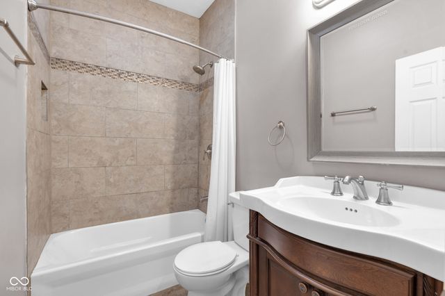 1437-1439 Woodlawn Avenue, Indianapolis, IN 46203