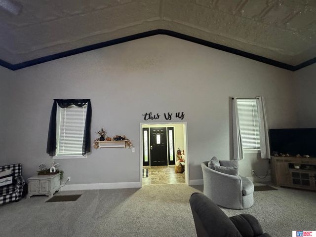 311 Logan Street, Diller, NE 68342