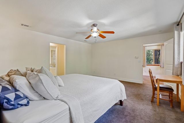 2090 Bourbon St, Pollock Pines, CA 95726